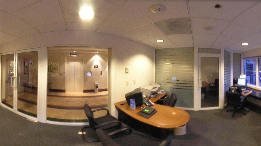 Holiday Inn Express Monterrey Galerias-San Jeronimo By Ihg Ngoại thất bức ảnh