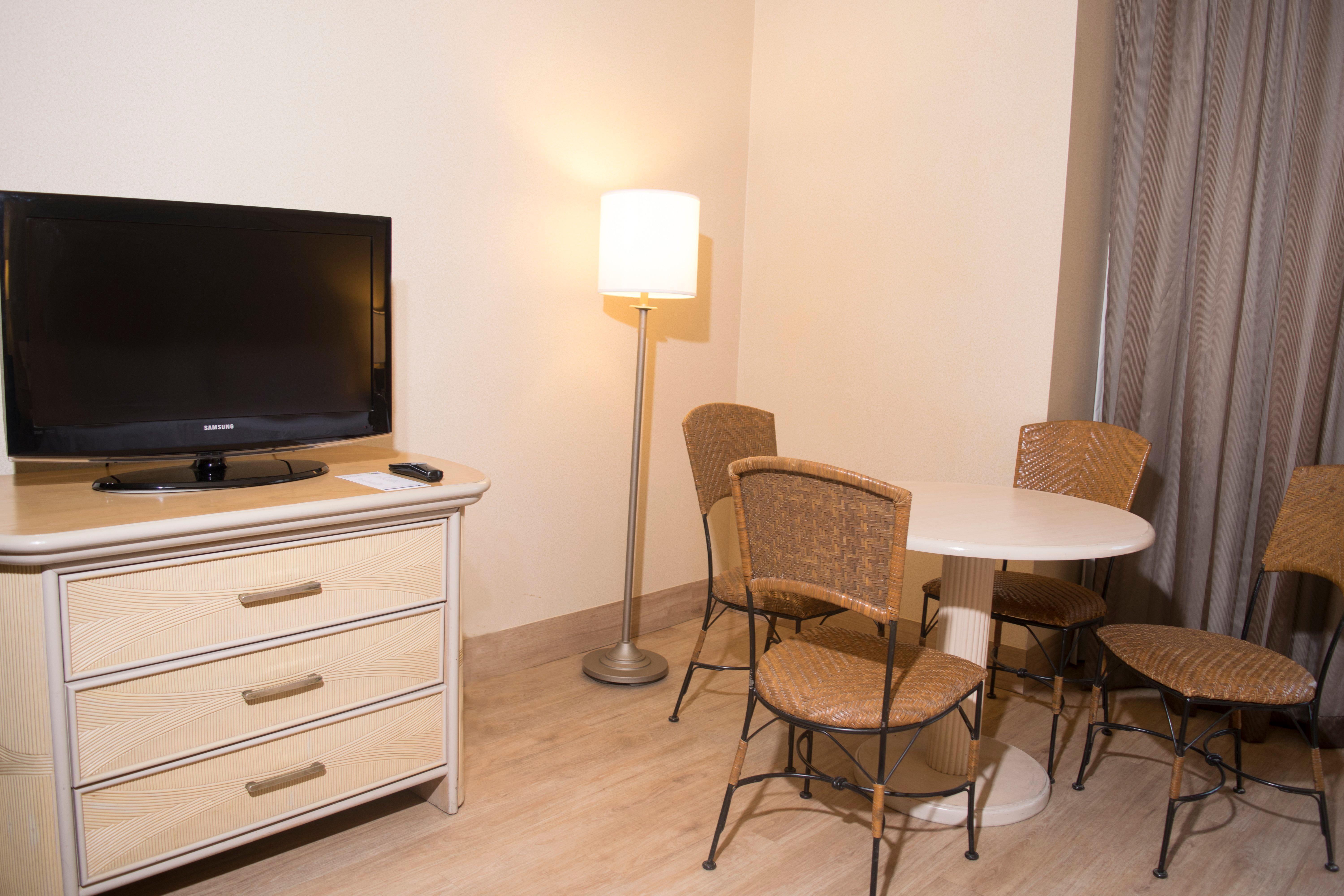 Holiday Inn Express Monterrey Galerias-San Jeronimo By Ihg Ngoại thất bức ảnh