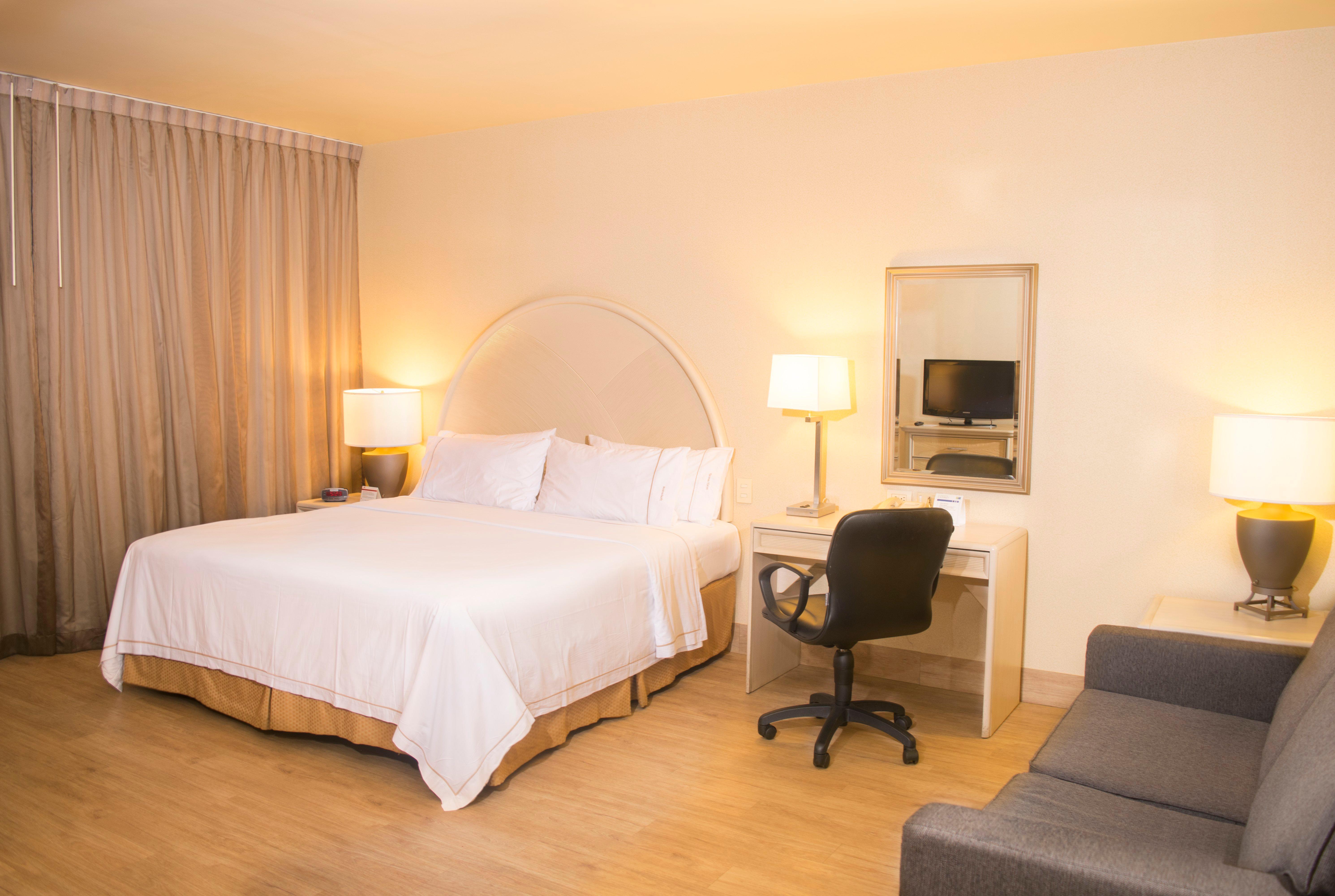 Holiday Inn Express Monterrey Galerias-San Jeronimo By Ihg Ngoại thất bức ảnh