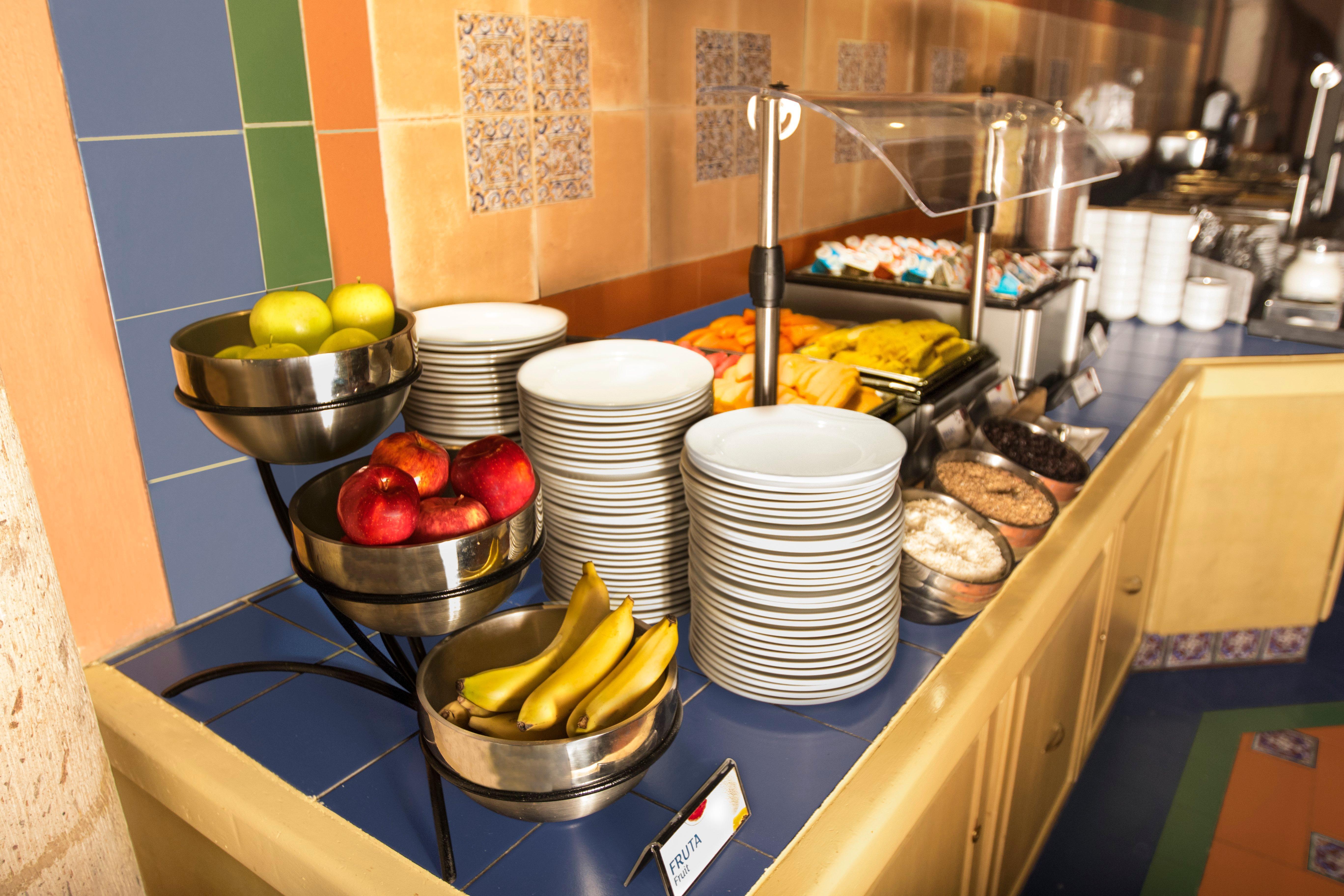 Holiday Inn Express Monterrey Galerias-San Jeronimo By Ihg Ngoại thất bức ảnh