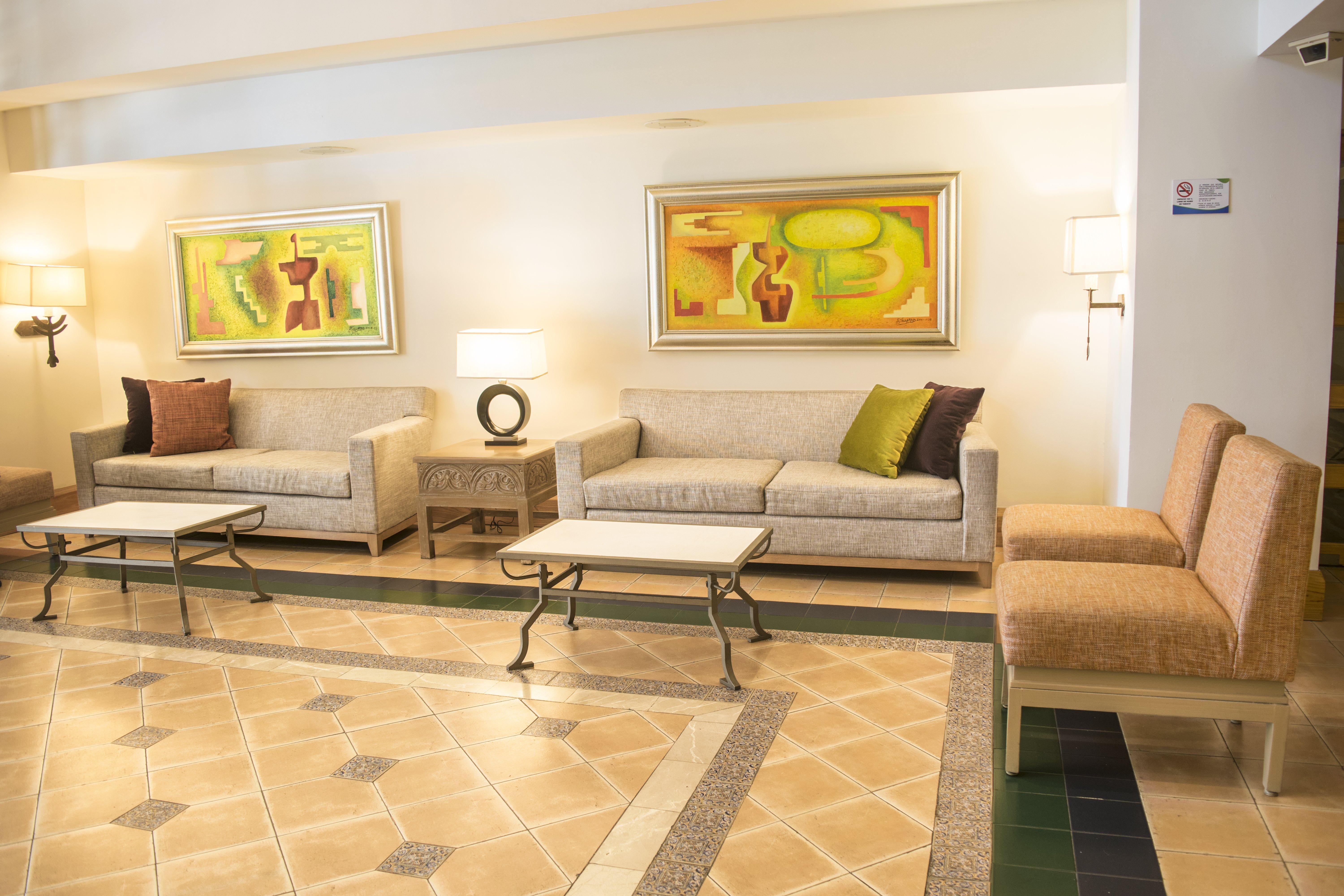 Holiday Inn Express Monterrey Galerias-San Jeronimo By Ihg Ngoại thất bức ảnh