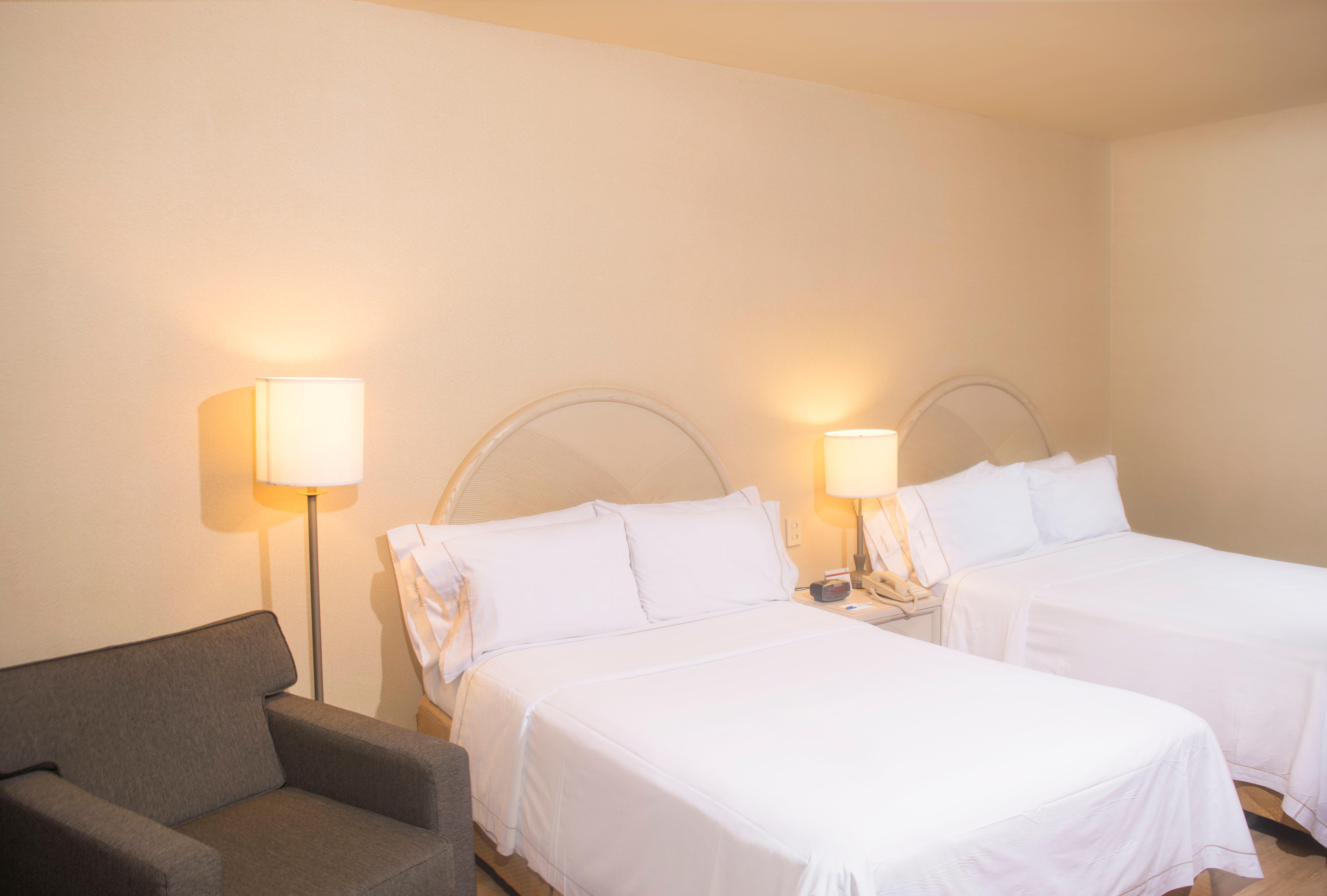 Holiday Inn Express Monterrey Galerias-San Jeronimo By Ihg Ngoại thất bức ảnh