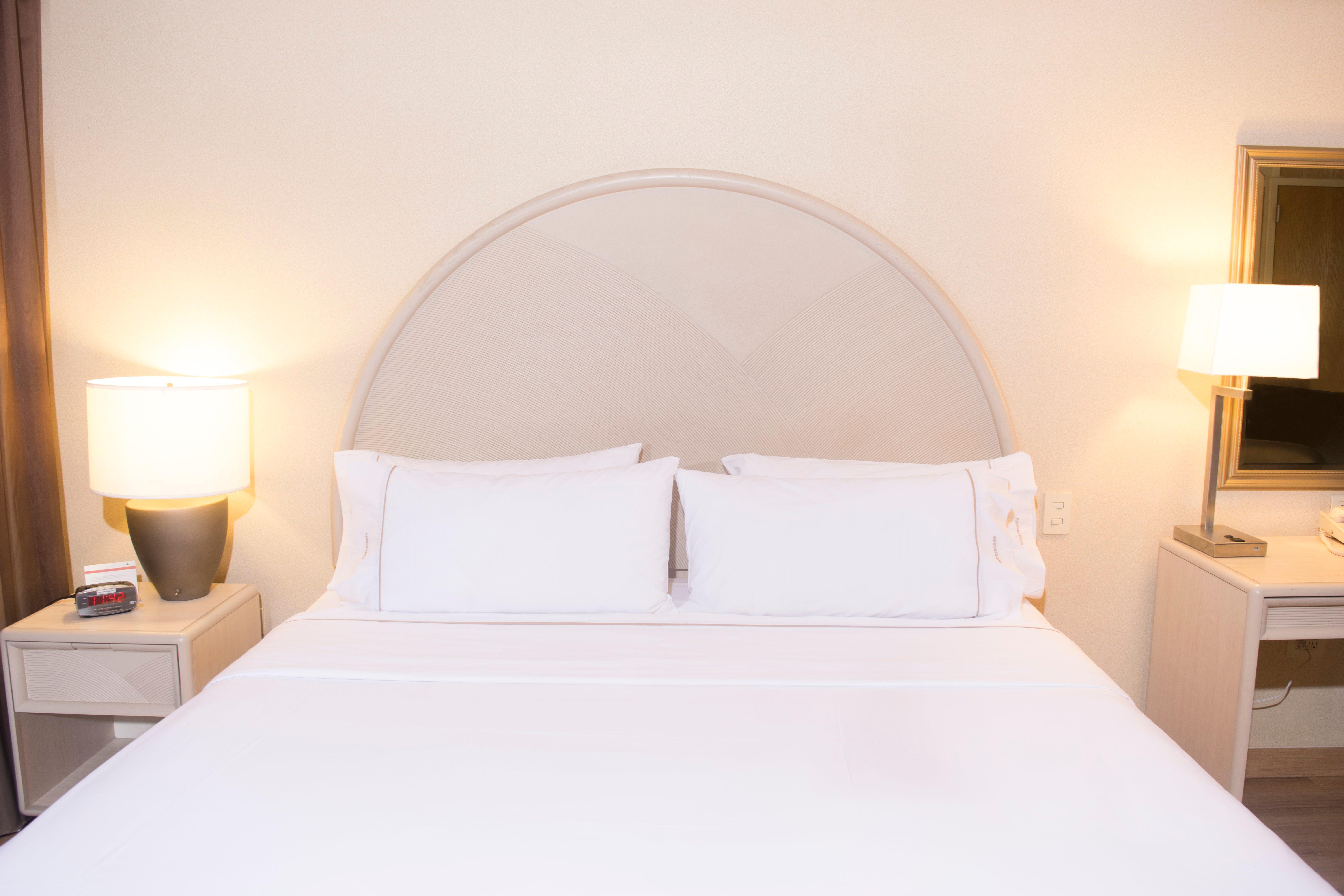Holiday Inn Express Monterrey Galerias-San Jeronimo By Ihg Ngoại thất bức ảnh