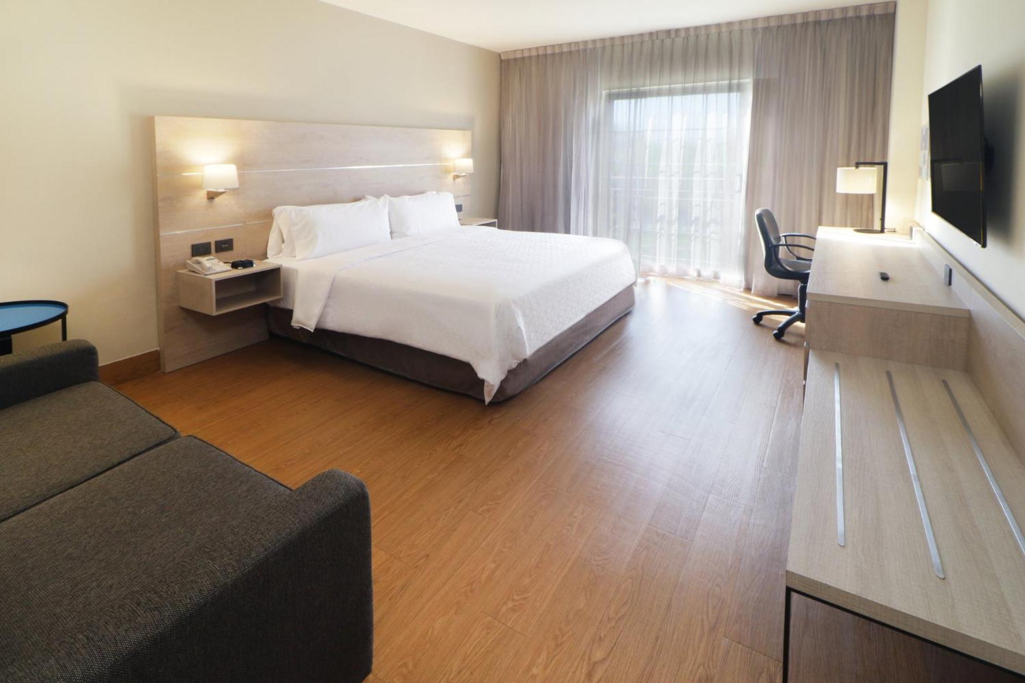 Holiday Inn Express Monterrey Galerias-San Jeronimo By Ihg Ngoại thất bức ảnh