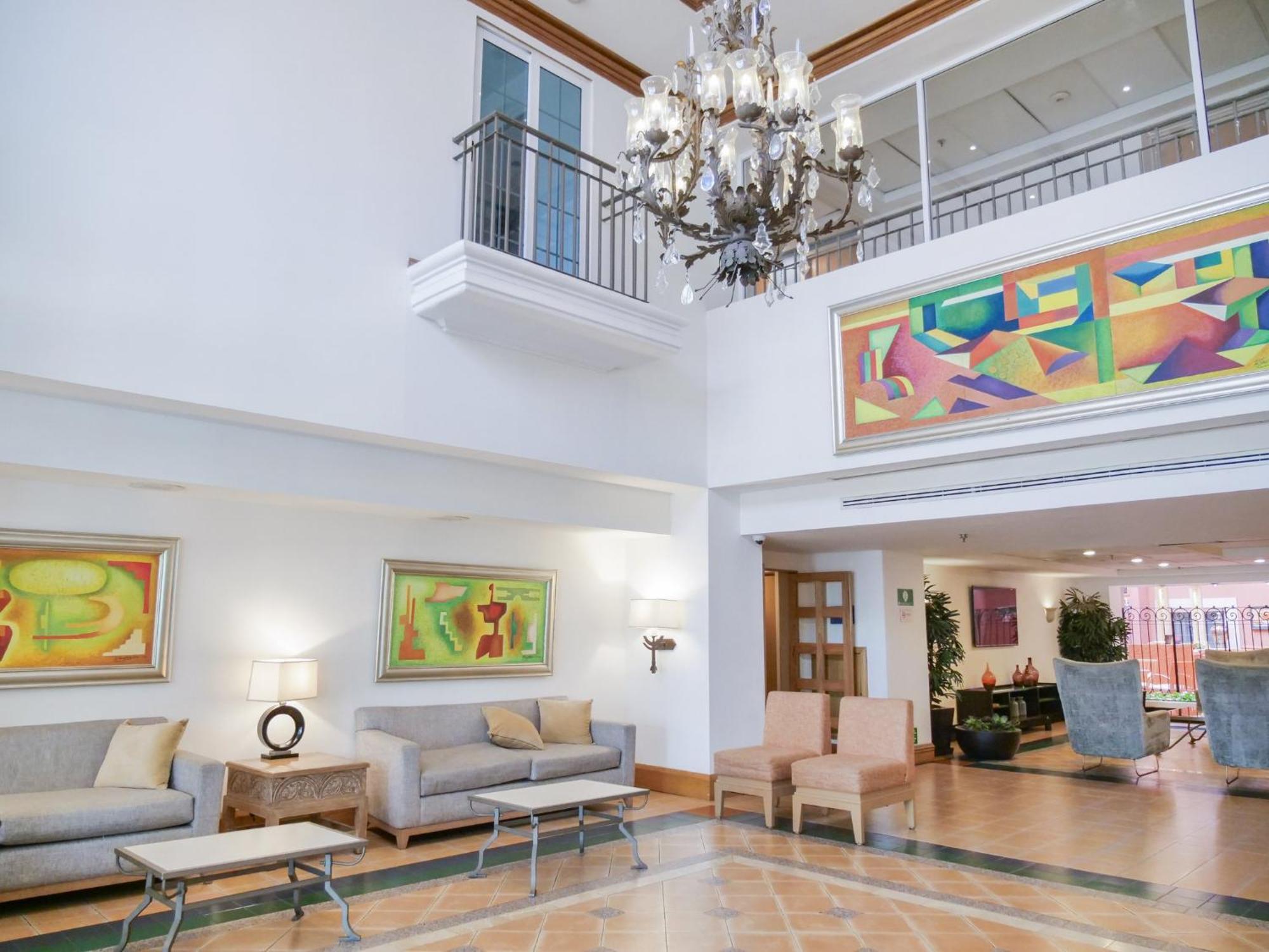 Holiday Inn Express Monterrey Galerias-San Jeronimo By Ihg Ngoại thất bức ảnh