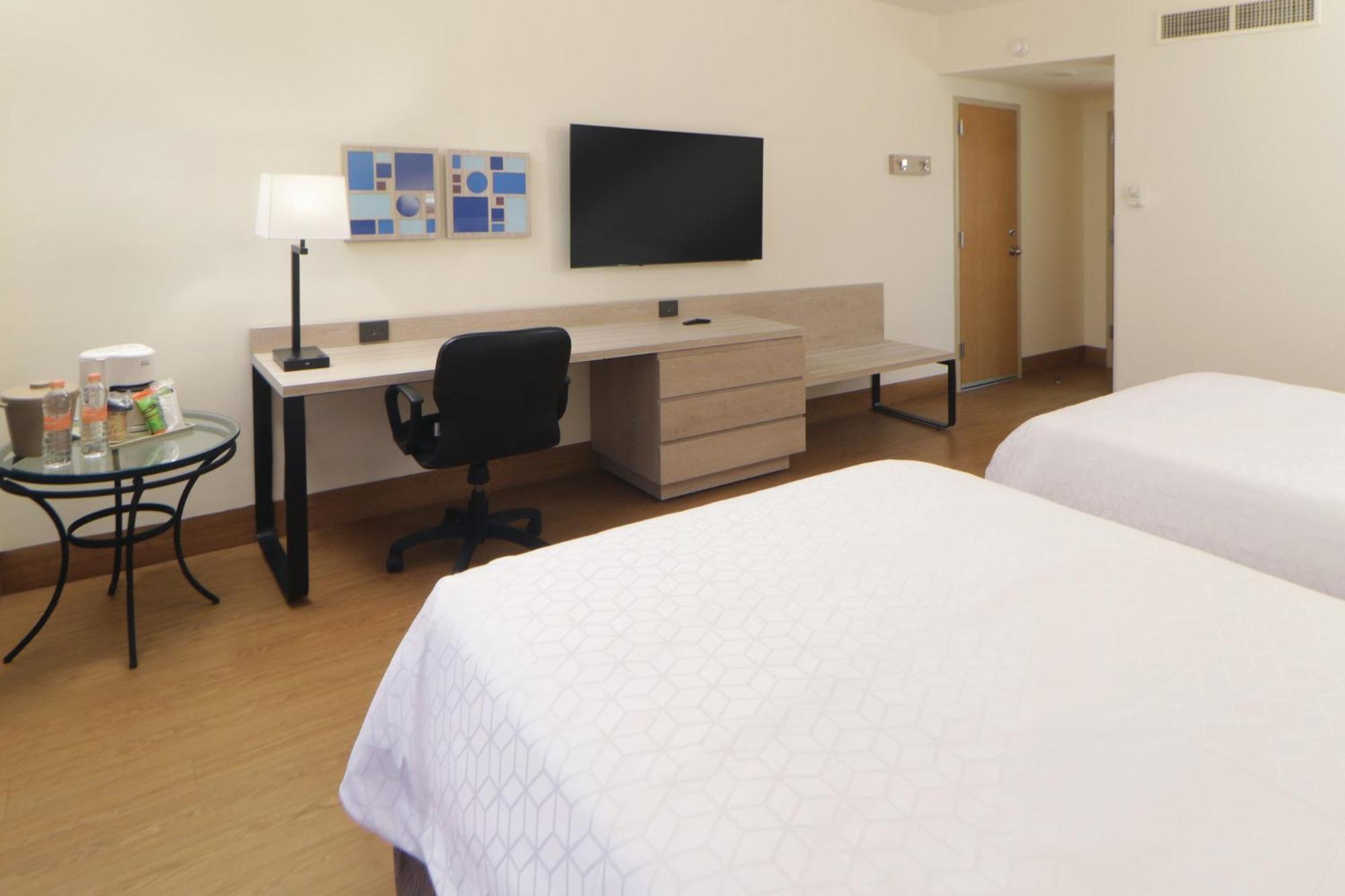 Holiday Inn Express Monterrey Galerias-San Jeronimo By Ihg Ngoại thất bức ảnh
