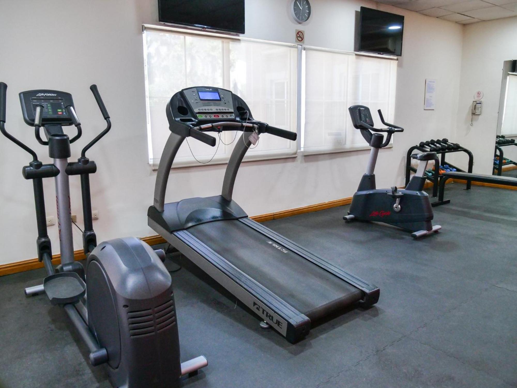 Holiday Inn Express Monterrey Galerias-San Jeronimo By Ihg Ngoại thất bức ảnh
