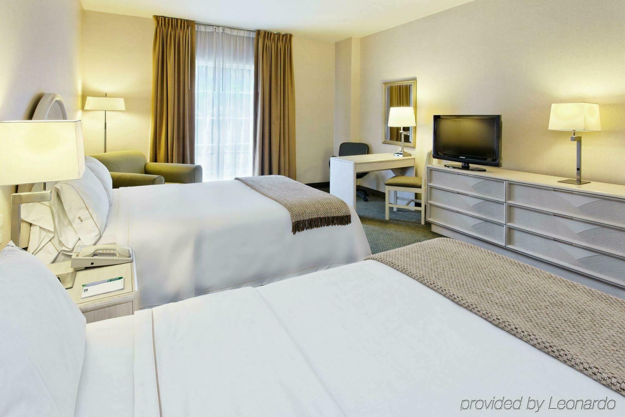 Holiday Inn Express Monterrey Galerias-San Jeronimo By Ihg Phòng bức ảnh